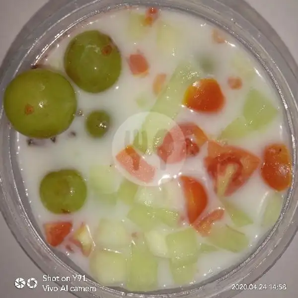 Soup Buah | Lontong Kari Mayus, Batujajar