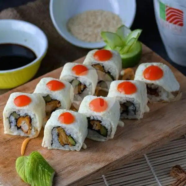 Chiken Katsu White Egg Roll | Sushi Gage