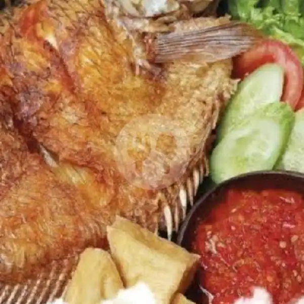 Gurame Goreng Kering | Seafood 68, Medan Satria