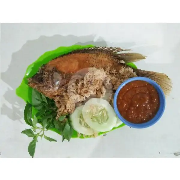 Ikan Gurami + Nasi + Sambal Lalap | Penyet Wijaya, Sumurboto