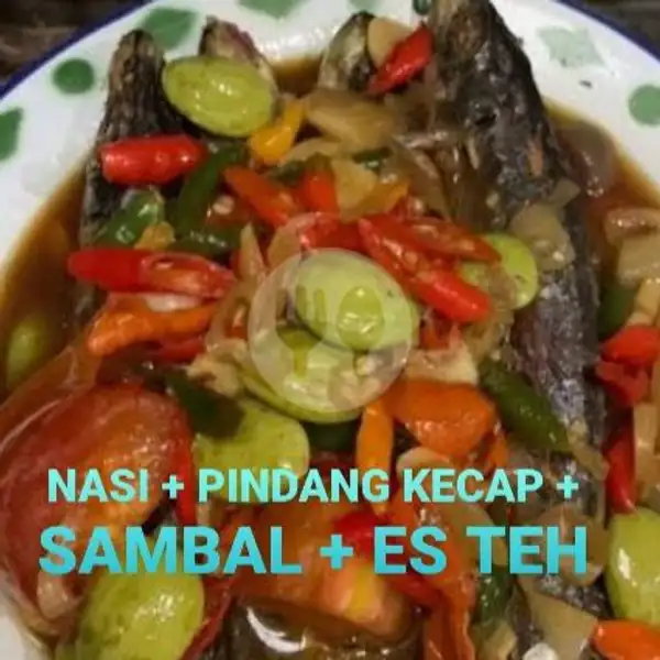 Nasi + Pindang Masak Kecap + Sambal + Gorengan + Es Teh | BAKSO MERCON 99, Depan Kolam Renang