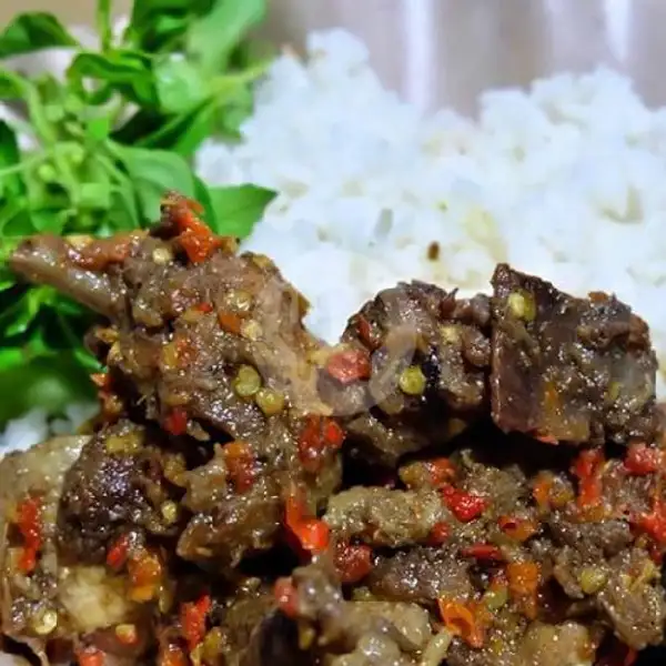 Bebek sambal ijo (kepala jeroan) tanpa nasi | Baba Tongseng , Nyengseret Utara