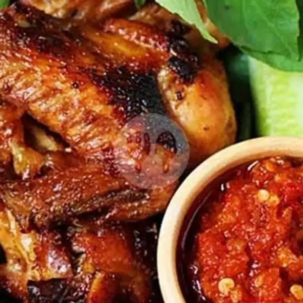 Paket Komplit Ayam Goreng Kalasan | Kedai Mamanie, Tarogong Kaler