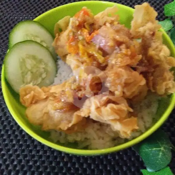 Nasi Kulit Ayam Sambal Bawang | Thavela Cafe & Resto