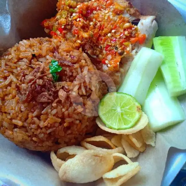 Nasi Goreng Kecap Ayam Geprek | Mie Kering Food & Drink, Garuda