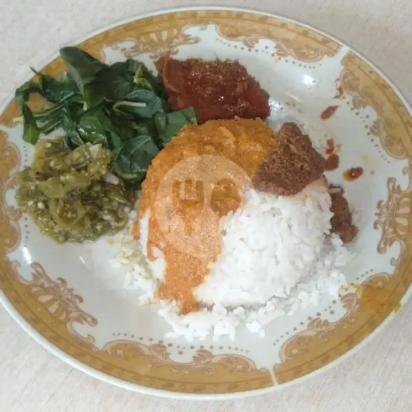 Nasi Rendang + Es Teh Manis | RM Padang Marawa, Pinang