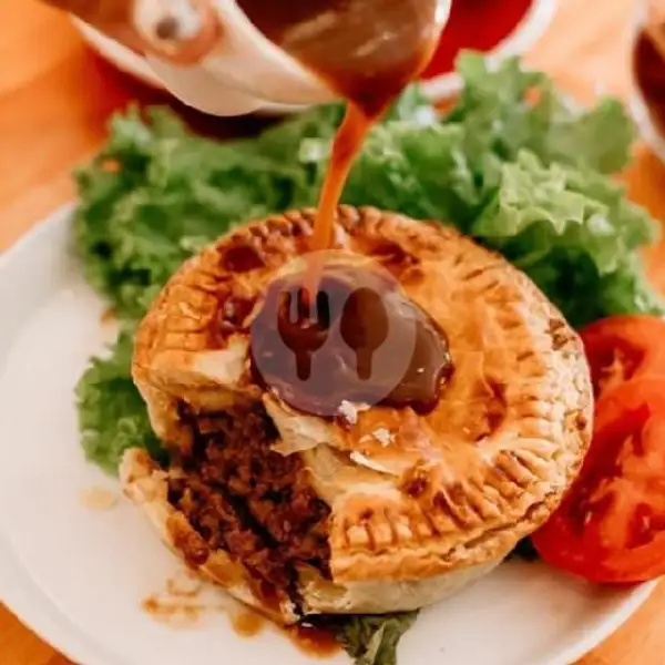 Beef Rendang Mild Pie | Fresh House, Batam Kota