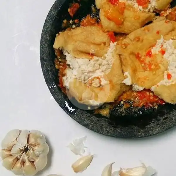 Tahu Goreng Penyet | Lalapan dan Seafood Lestari, Padangsambian Klod