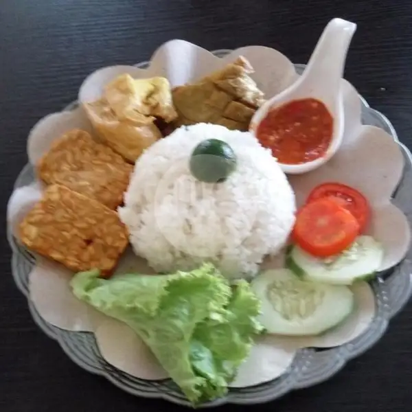 Ayam Penyet + Nasi | Love Vegetarian, Batam Kota
