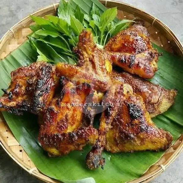 Ayam Bkar(bacem) + Sambel + Lalap | Warung Adek Hafidz, Sewon