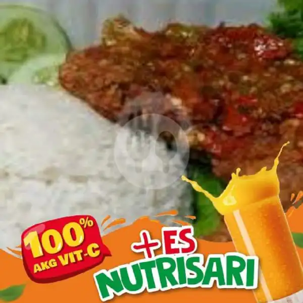 Paket Nasi Ayam Geprek Plus Es Nutri Sari | Ayam Bakar Bunda, Limo