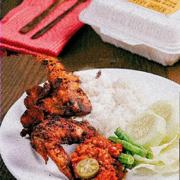 Pakmur | Ayam Spicy Mang Brewok, Taman
