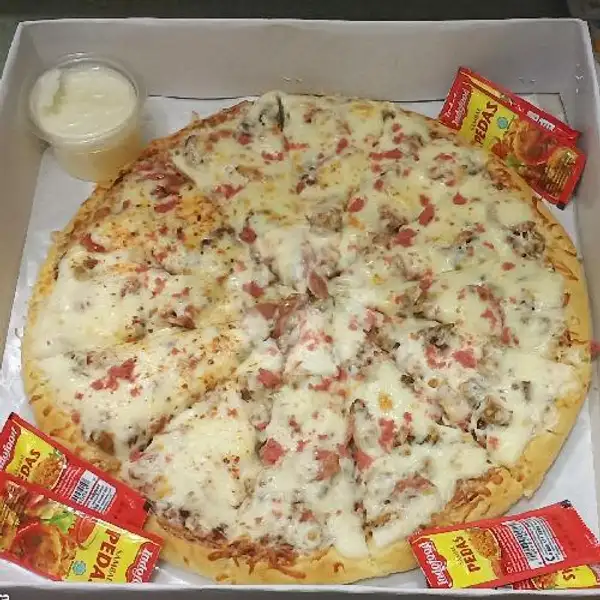 Pizza Sapi Lada Hitam Large 12 Potong Keju Mozarella | Pizza Indi, Temu Putih