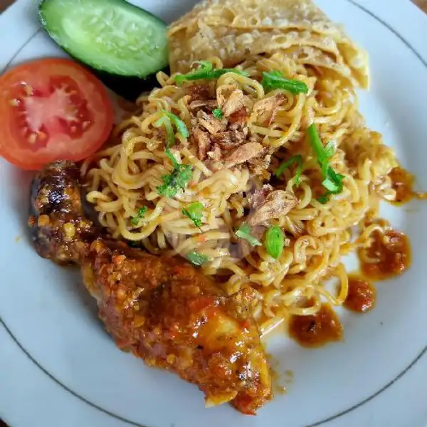 Mie Topping Ayam Legend | Waroeng Cange, Denpasar
