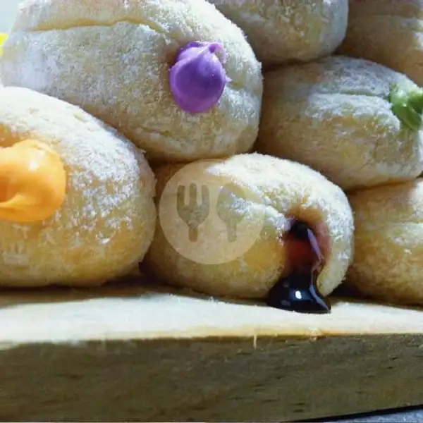 Bomboloni Italian Donuts ( Isi 10 Pcs ) | Twins Donuts, Minomartani