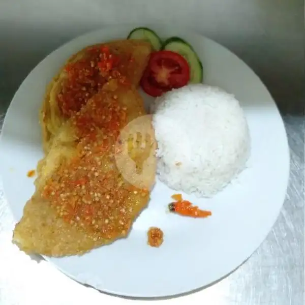 Nasi Telur Geprek | Trenz Resto & Cafe, Panam