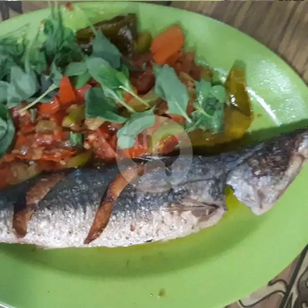 Salem Goreng Kecil | Rm Ikan Lesehan 24jam, Kebayoran Lama