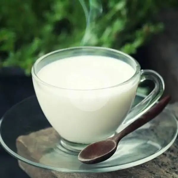 Susu Putih Panas | Arjuna Coffee, Kepadangan