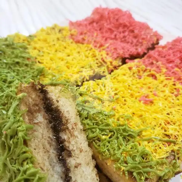 Roti Choco Rainbow | Roti Bakar dan Canai Bajak Laut, GoFood Festival Ramayana Mal Bali