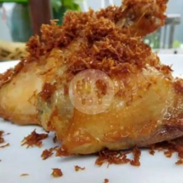 Ayam goreng srundeng (dada) | Siomay dan Batagor Kuah/Kering Pak Eko 1, Bekasi Timur