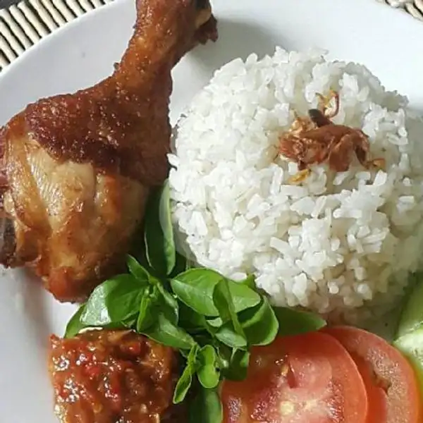 Paket Ayam Goreng | Cafe Lenong