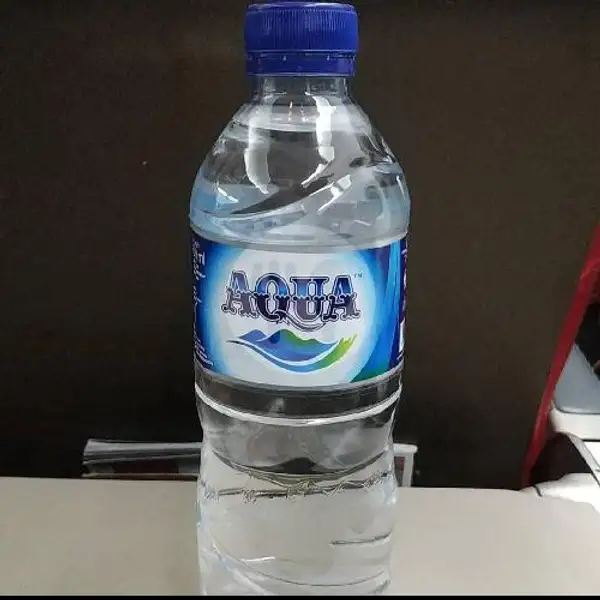 Aqua Tanggung / Air Mineral | Lalapan Cak Hendri, Denpasar