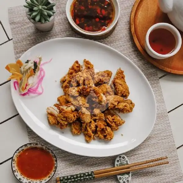 Ayam Crispy Pedas Asin (Large) | Royal Dynasty Restaurant