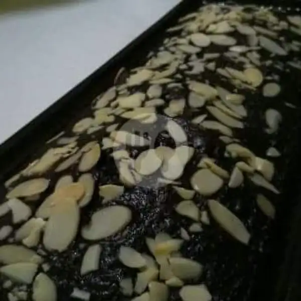 Brownis Kacang Almond | Chocolate, Brownies & Choco Cream Mas Ikhwan, Gang Nanggulan
