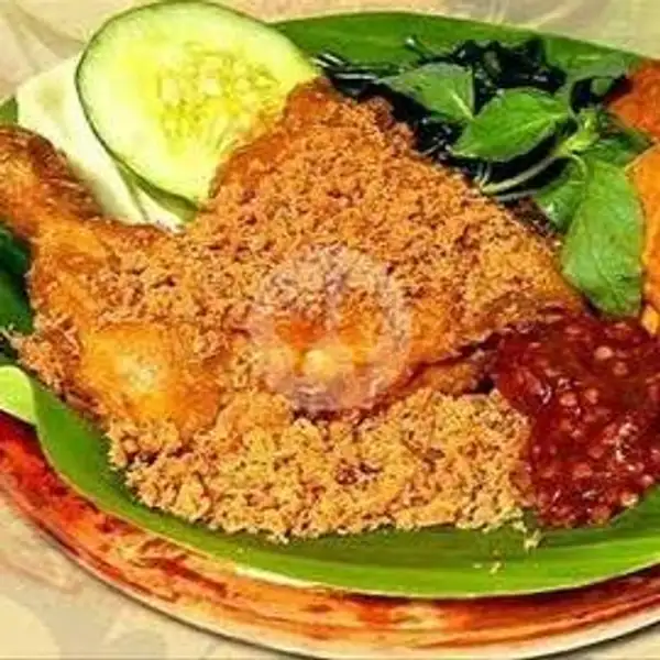 Paket Nasi Ayam Goreng Kremes | Es Buah & Es Coklat Ummy, Kraton