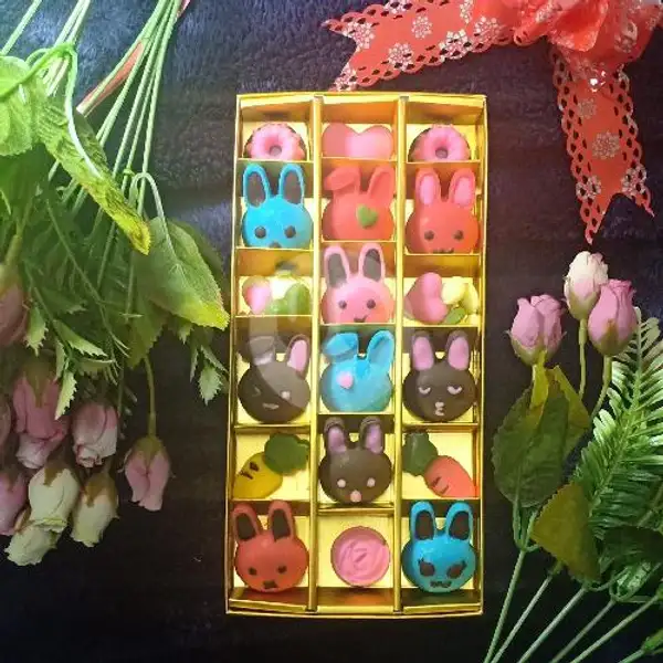 1 Kotak Coklat Valentine Kelinci / Bunny (Isi 18) | Susu Non Normal