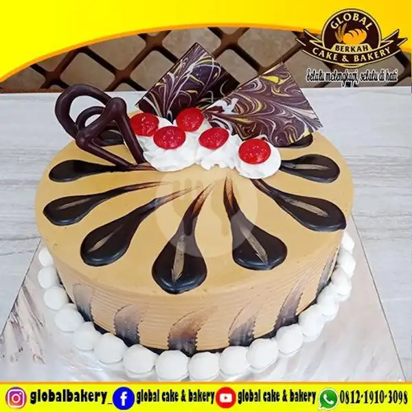 Black Forest (BF 25) Uk 18x18 | Global Cake & Bakery,  Jagakarsa