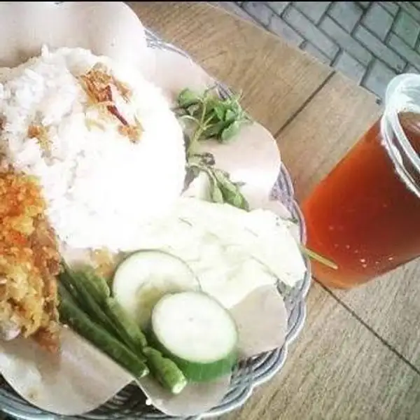 Ayam Geprek Sambal Terasi + Nasi + Teh Manis Dingin | Ayam Penyet Amora Jl.pintu Air 2