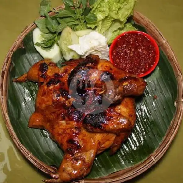 Ayam Bakar Madu Satu Ekor | Depot Kayla, Tambaksari