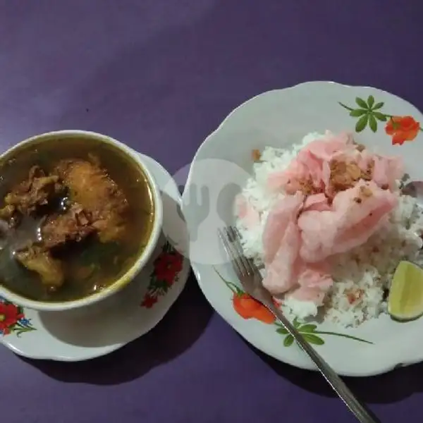 Soto Daging + Nasi | Katupek Gulai Paku Mama Bet, Gor Haji Agus Salim