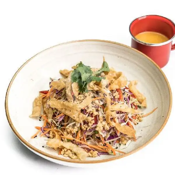Asian Crunchy Salad (gf) (l) | Ling Ling's Bali, Petitenget