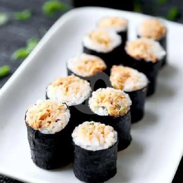 Tuna Maki (8 Pcs) | Gerobak Sushi Batubulan