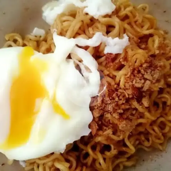 indomie goreng telur | Rice Bowl Ayam Teriyaki Bibi Lung, Takoyaki, Indomie, Samoja Dalam