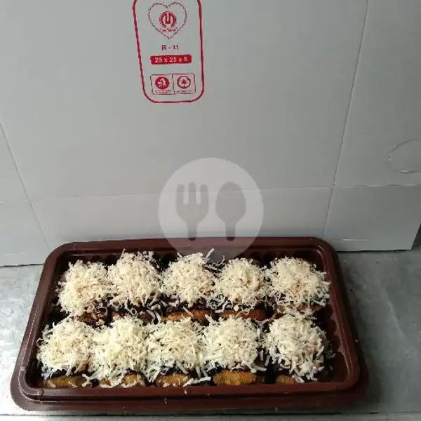 Pisang Nugget Glaze Coklat Toping Keju | Pisang Nugget Indah, Ahmad Yani Utara