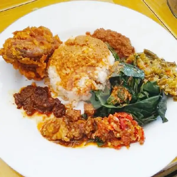 Nasi Ayam Goreng | RM. Mitra Minang, Raya rancaekek