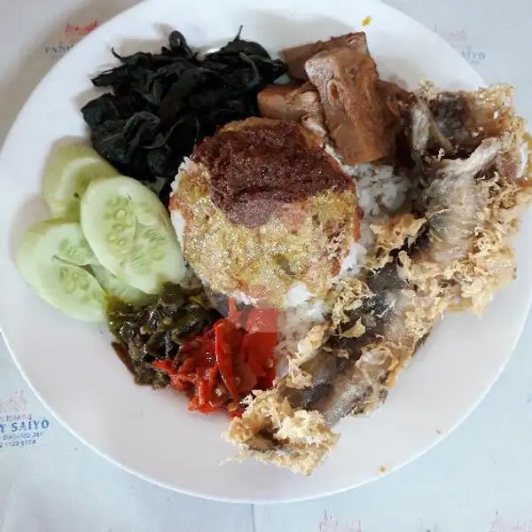 Nasi Lele Goreng Tepung | Masakan Padang Family Saiyo, Batang