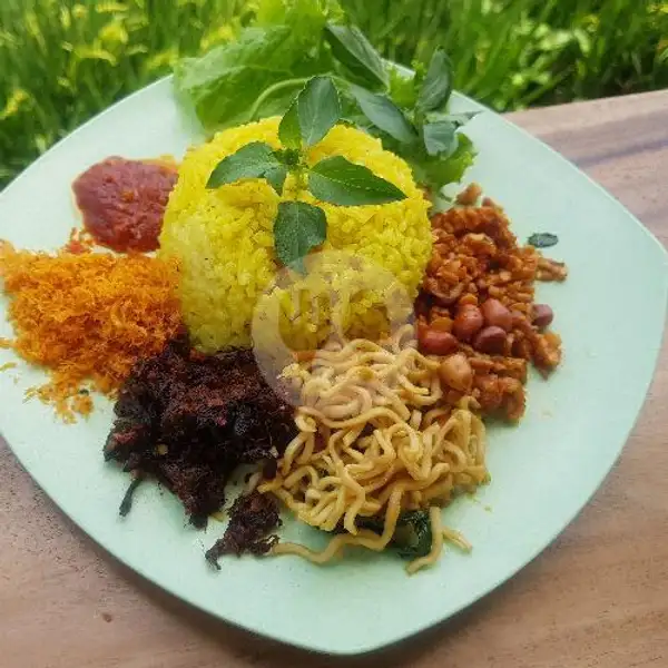 Nasi Kuning | Warung Mogan 2 (Vegetarian), Denpasar