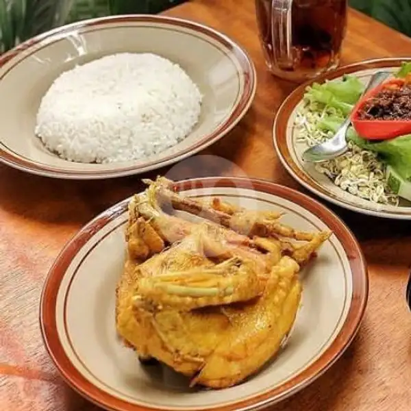 Nasi Ayam Goreng Juara Upin Ipin | Warung Istimewa Upin&Ipin, Wonogiri Kota