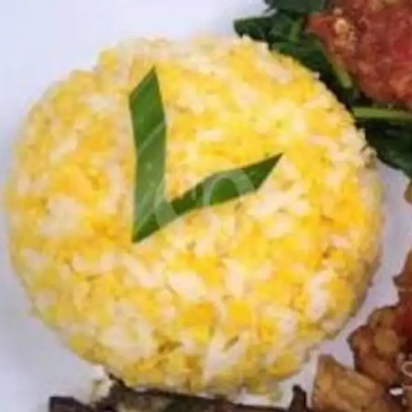 Nasi Jagung Sambel  ikan Ayam Goreng+krupuk | Warung 3R9, Kendangsari