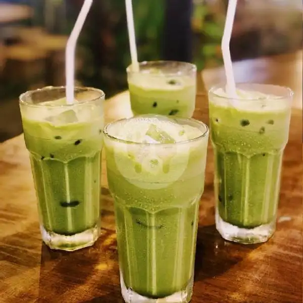 Ice Green Tea Latte | Warung Madu, Pulau Komodo