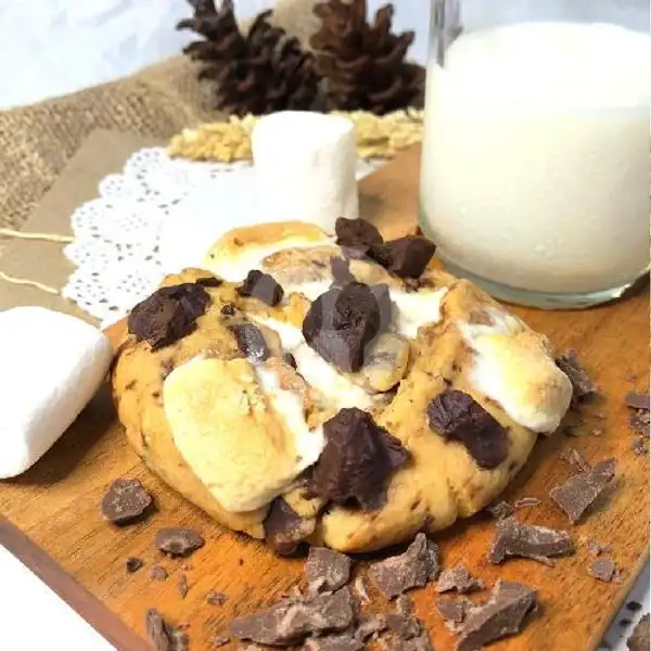 Choco Chunk Smores Monster Cookie | Cookie Club