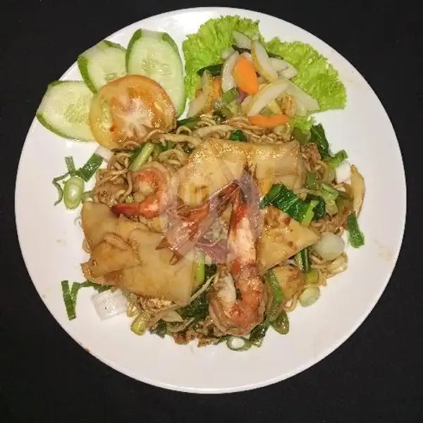 Mie Goreng Seafood Dan Pangsit | Seblak Chef Dzaki