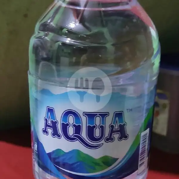 Aqua 1.5 Liter | DEWI RESTO