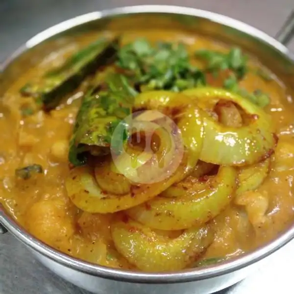 Aloo Goby Matter | Sitara Indian Restaurants, Teuku Umar