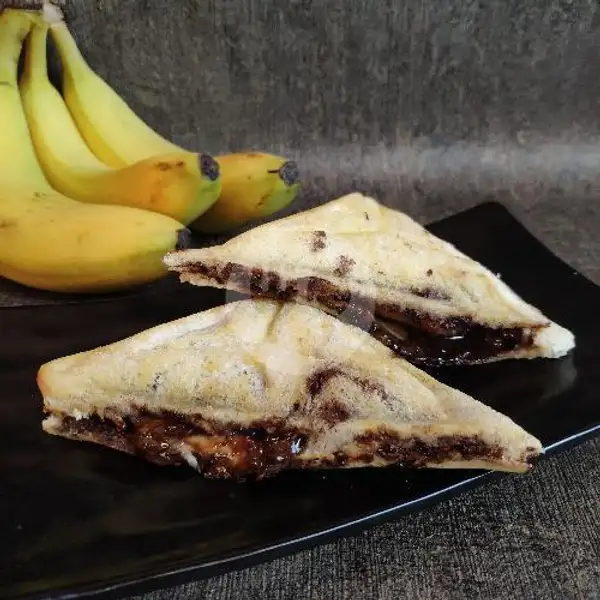 Roti Panggang Pisang Coklat keju Toast | Eagles Cafe, Palmerah