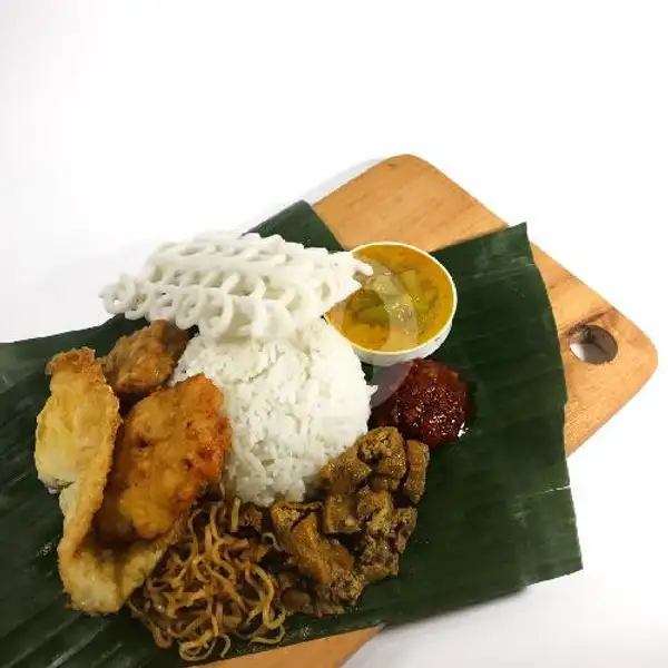 Nasi Campur Telor | Pecel dan Rawon, Merapi